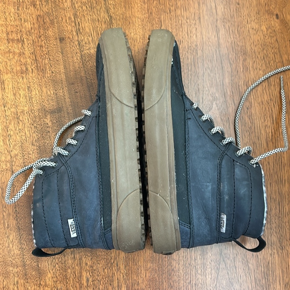 Vans All Weather Boot - Picture 7 of 9